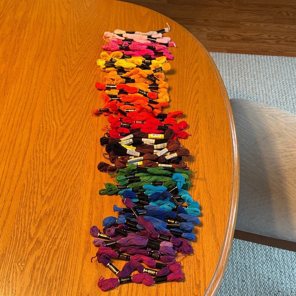About 87 Designs For the Needle Colorful Embroidery Floss Set